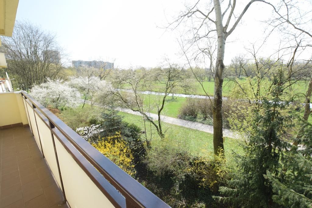 Elegant Apartment Stadion Narodowy Варшава Экстерьер фото
